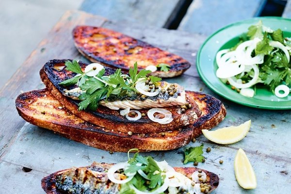 Mackerel toast with salad
