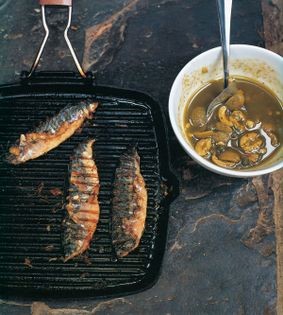 Mackerel with pistachio pesto