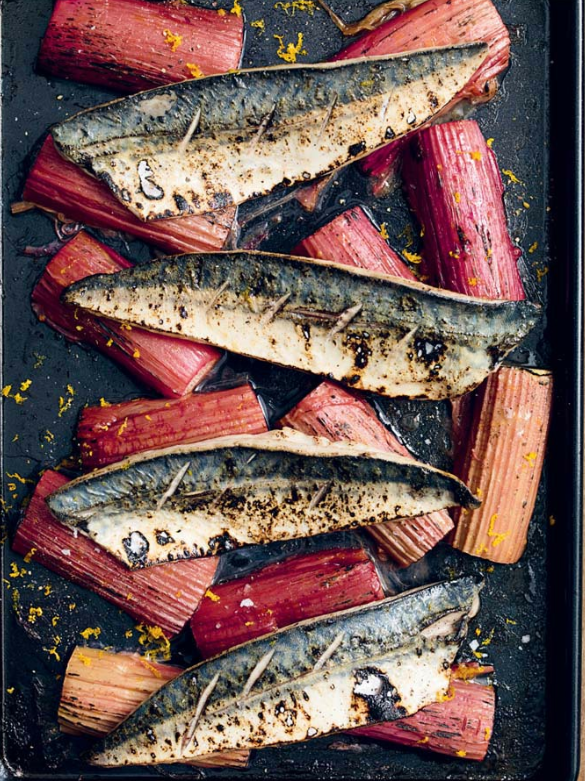 Mackerel with rhubarb