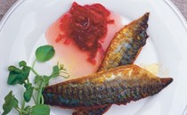 Mackerel with spiced rhubarb relish