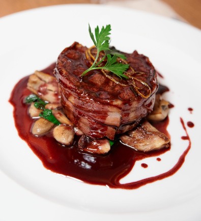 Madeira-mushroom sauce for beef, pork, or poultry