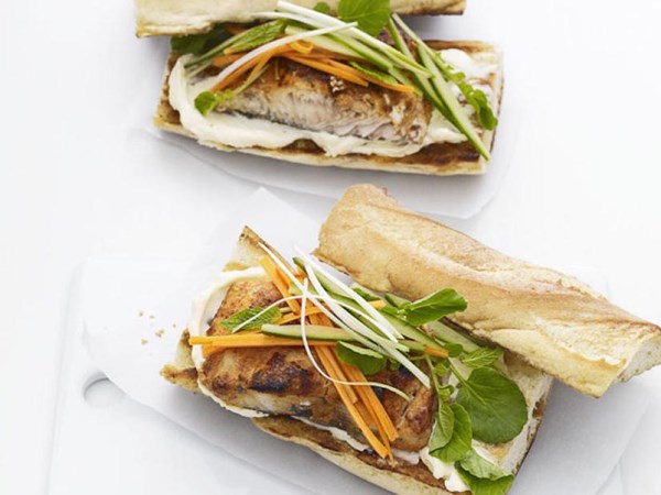 Mahi mahi banh mi 
