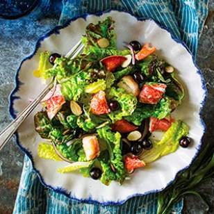 Maine blueberry & lobster salad