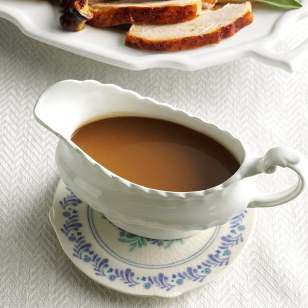 Make-ahead maple & sage gravy