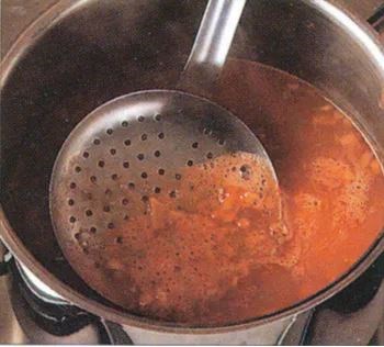 Making an Espagnole sauce