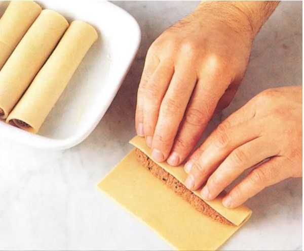Making cannelloni