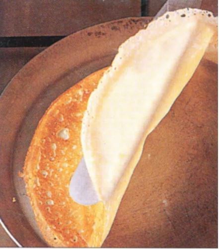Making crêpes