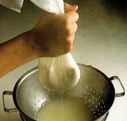 Making fresh ricotta