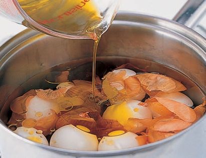 Making haminados eggs