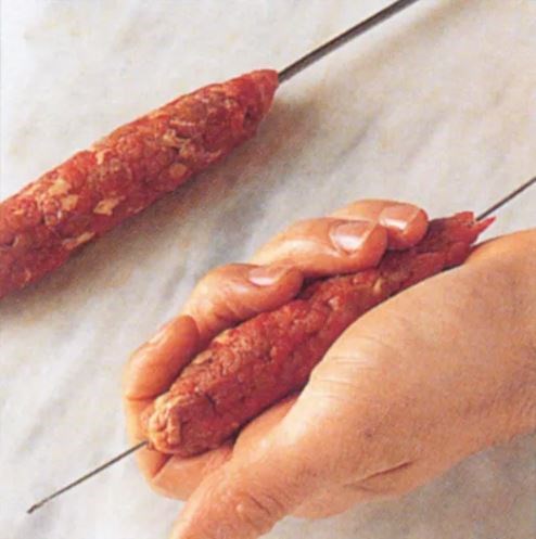 Making lamb brochettes