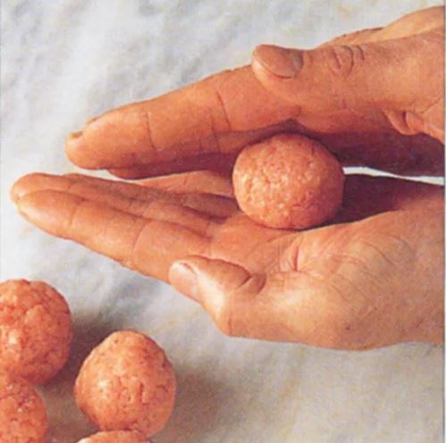 Making meatballs