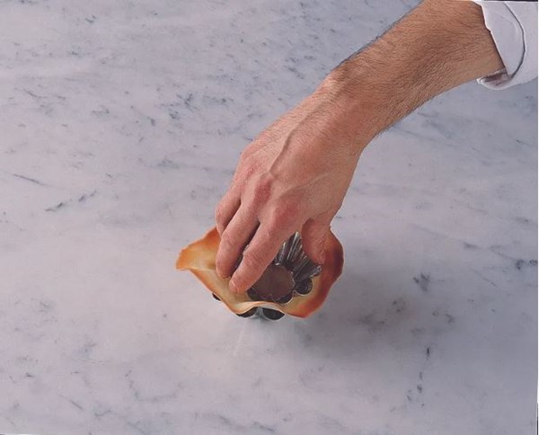 Making tulipes