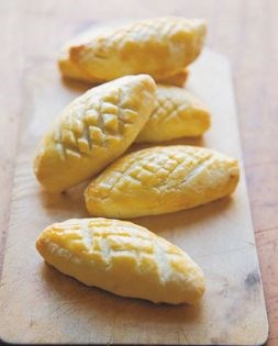 Malaysian Chinese New Year pineapple tarts