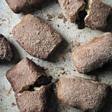 Malt chocolate doughnuts