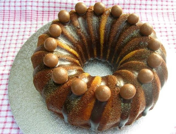 Malted chocolate bundt cake