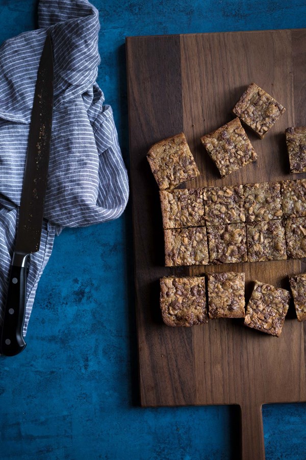 Malted milk ball blondies