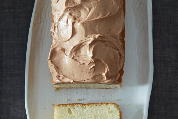 Malted milk chocolate frosting