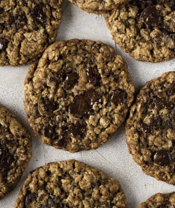 Malted oatmeal cookies