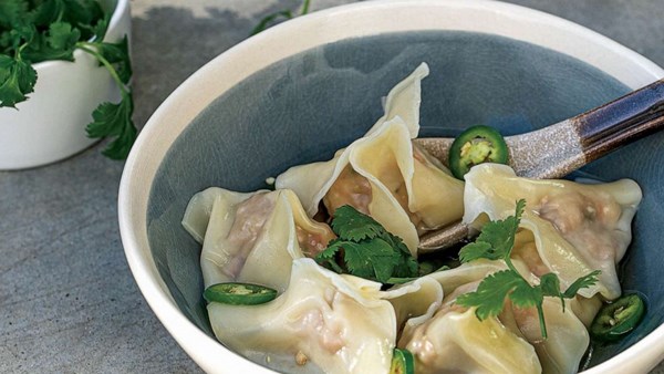 Mama Woo's pork & shrimp wontons