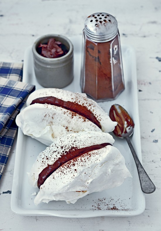 Mamie Jojo's meringues