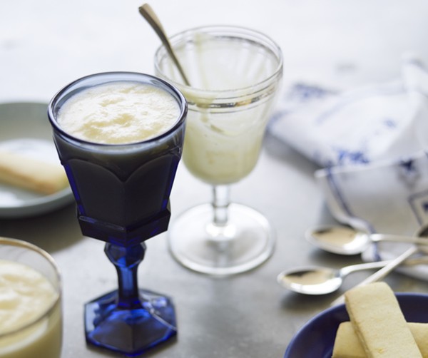 Mamma's lemon mousse (Budino di limone di mia mamma)