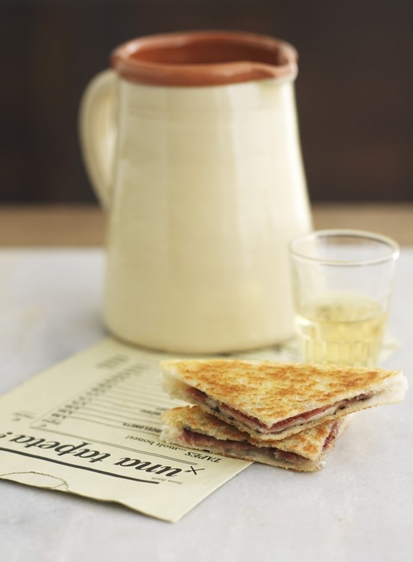 Manchego cheese, serrano ham and truffle sandwiches