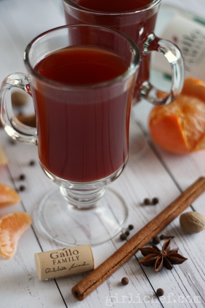 Mandarin spice mulled wine