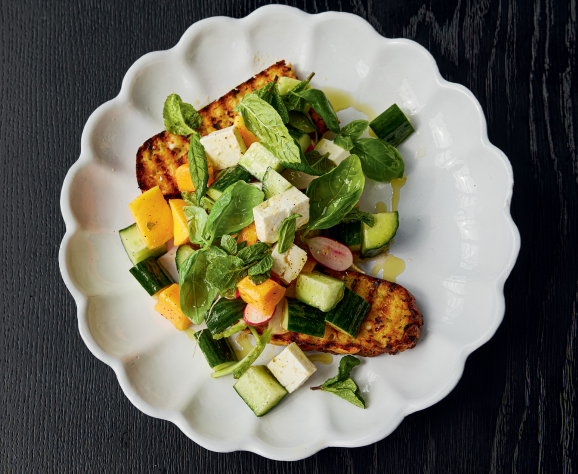 Mango & feta cornbread salad