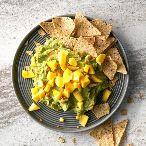 Mango & habanero [guacamole]