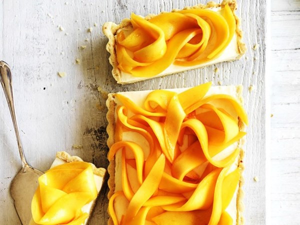 Mango & macadamia tart