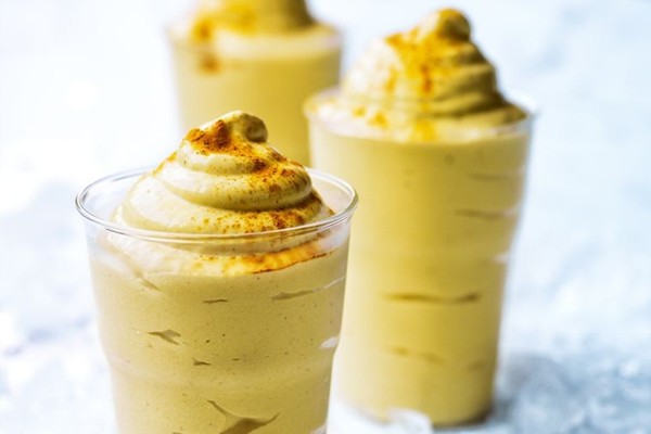 Mango & turmeric coconut yoghurt soft serve