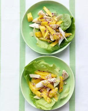 Mango and hearts of palm salad with lime vinaigrette