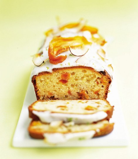 Mango and lime yogurt cake