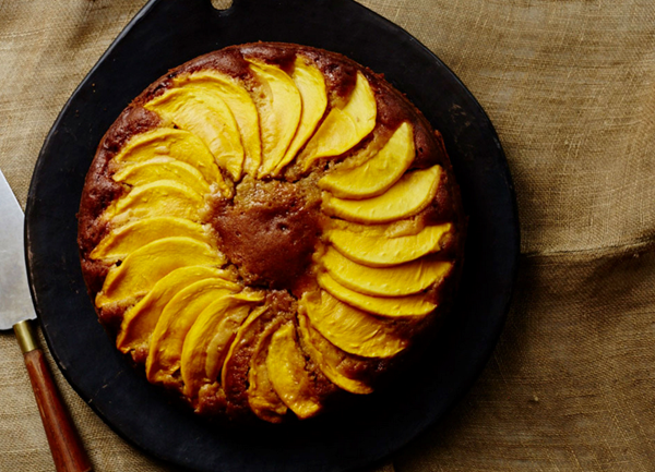 Mango and pumpkin spice cake