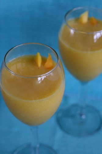 Mango banana daiquiri