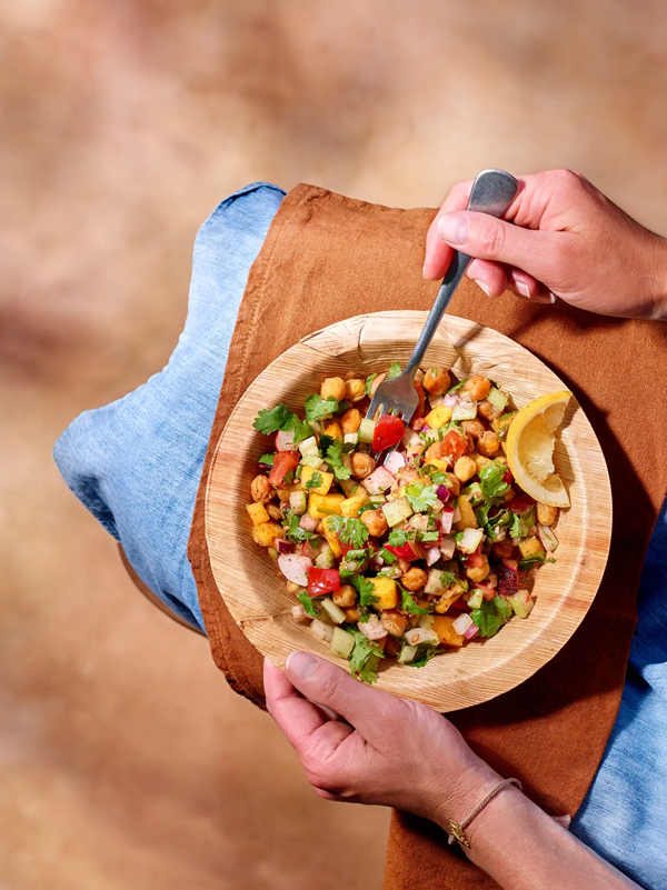 Mango chaat masala salad