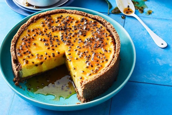 Mango cheesecake with burnt honey and passionfruit
