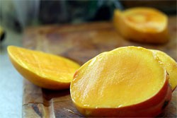 Mango-clove popsicles