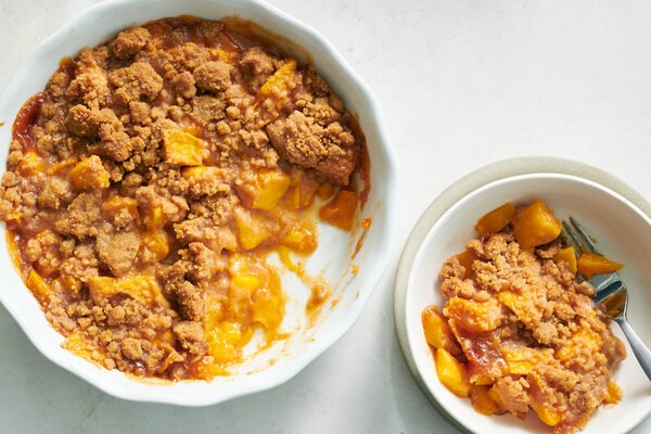 Mango crumble