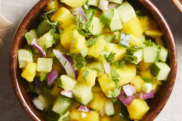 Mango-cucumber salsa 