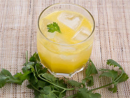 Mango-ginger cocktail with cilantro