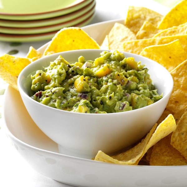 Mango guacamole 