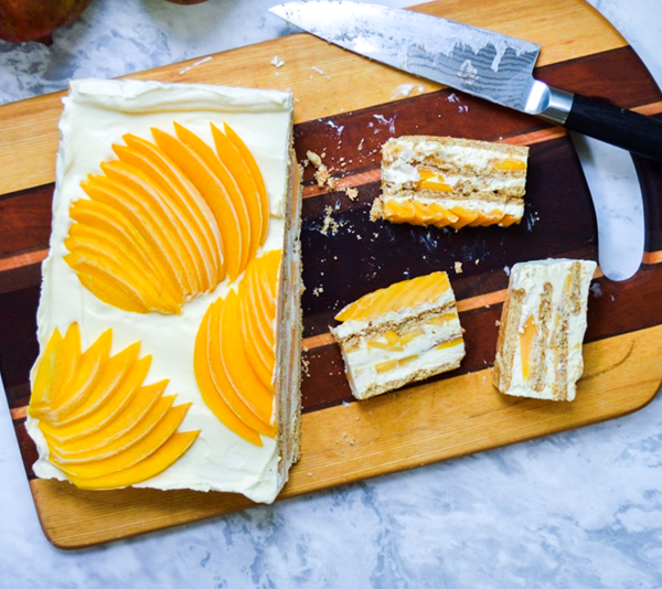 Mango icebox cake