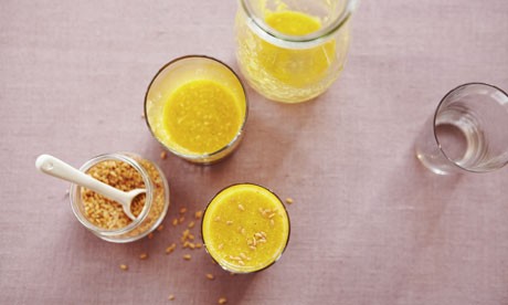 Mango, mint and linseed thickie