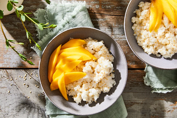 Mango sticky rice (Khao niew ma muang)