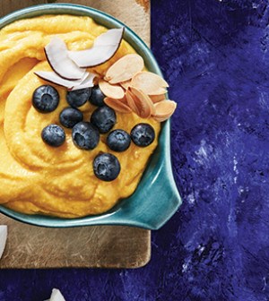 Mango sunshine smoothie bowl