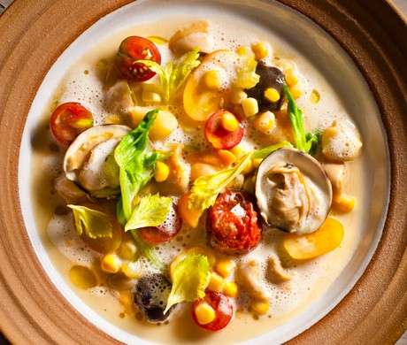Manhattan clam chowder