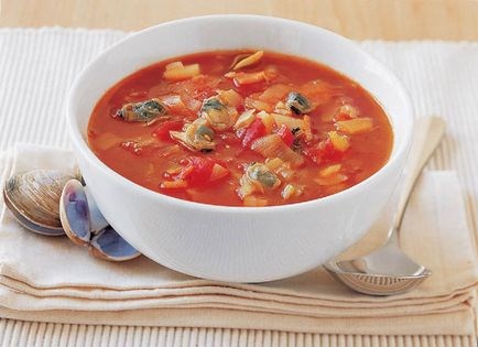 Manhattan clam chowder