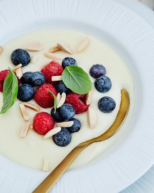 Mannapuuro Finnish semolina porridge