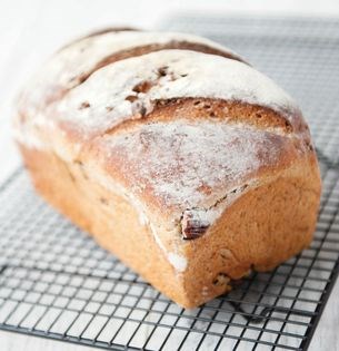 Maple & pecan loaf